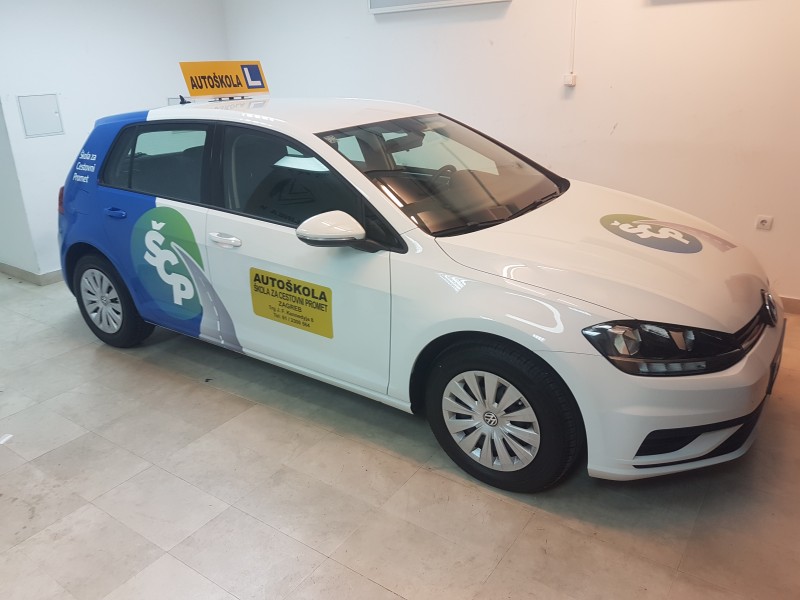 Novo VW GOLF u Autoškoli